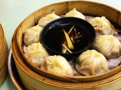 蟹黄汤包-食惠里小笼包面馆(越秀店)