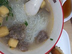 -小杨生煎(金山百联购物中心3楼店)