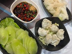 -鲜入围煮花胶鸡海鲜火锅