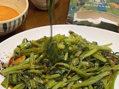 -泰堤坊(淡水体育馆店)