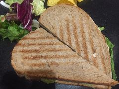 -HELLO 27 意面·沙拉·帕尼尼