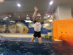 -蓝旗亲子游泳(范湖万达广场店)