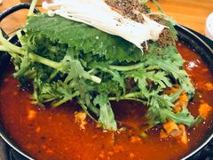 -喇喇排骨火锅·传统韩式脊骨汤(望京西园总店)