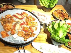 -酒拾烤肉(复地星光天地店)