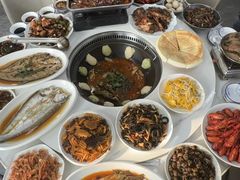 -丹水桥地锅鱼·翘嘴鲌·地方特色全鱼宴(丹江口大坝店)
