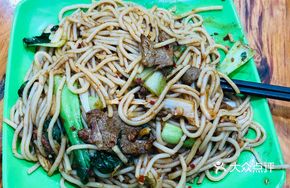 Liver and Greens Stir-fried Noodles