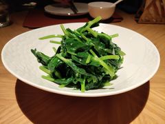 清炒豌豆尖-滋色臻选川菜(北京坊旗舰店)