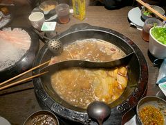 -九牧鱻·渝老鬼重庆火锅(人民路店)
