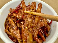 -老三样·旧食新味(绿地店)
