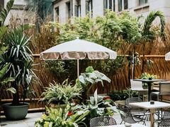 -潮一不贰·法式甜品·生日蛋糕·西式简餐(外滩店)