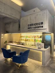 -LIIZ肖像(悦动新门西店)