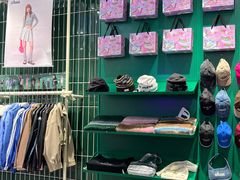 -宝龙城(杭州滨江店)