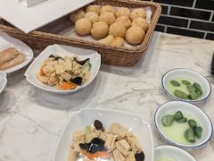 -不二心·鲜肉大包·海胆小笼汤包(二七广场店)