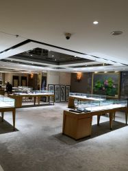 -北京七彩云南翡翠珠宝旗舰店(月坛店)