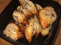 -香山胡记吴江路生煎(灵山路店)