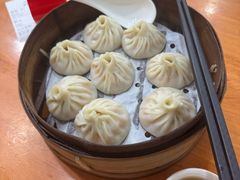 蟹粉蟹膏鲜肉双拼-莱莱小笼·乔艾