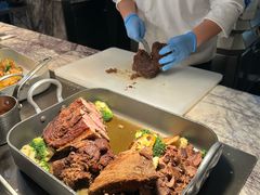 -上海漕河泾万丽酒店