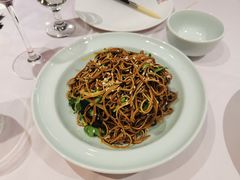 京葱拌黑豆腐丝-味+新京宴·烤鸭·北京菜(创意谷店)