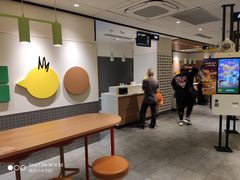 -麦当劳(百联西郊购物中心店)