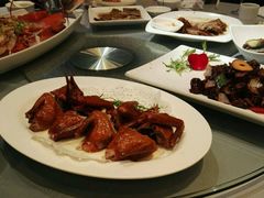 -御花园·粤菜·海鲜火锅(中山公园店)