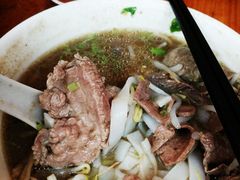 -潮镇老尾牛杂(环城西路店)