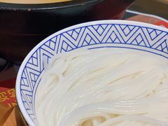 妈妈过桥米线-妈妈故事米线(市府恒隆店)