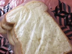 -Dough&Joe团憩(瑞虹天地月亮湾店)