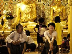 -ခြောက်ထပ်ကြီးရွှေသာလျောင်းဘုရားကြီး