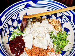 -蜗牛小馆醉乡民谣云南菜(惠新西里店)