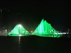 -东港音乐喷泉广场