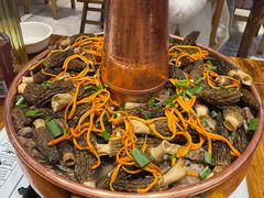 -乡土特色.冷锅鱼.牦牛肉汤锅