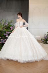 -Renee芮亦婚纱(原丽莎)