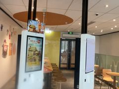 -麦当劳(普陀香溢花城店)
