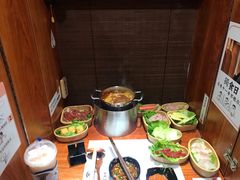 -独食火锅·半米屋台(直营总店)