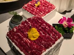 -左庭右院鲜牛肉火锅黑金店(陆家嘴中心店)