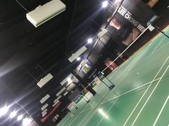 -尤尼克斯羽毛球主题馆