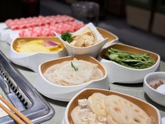 -海底捞火锅(卓为城生日主题店)