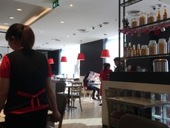 -必胜客(证大大拇指店)