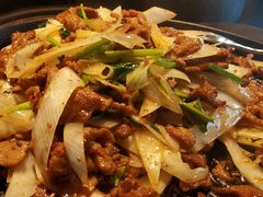 炙子烤呼伦贝尔羔羊肉-喜悦烤鸭·新京菜(王府井店)