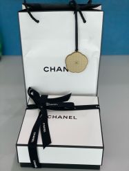 -Chanel