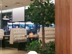 -必胜客(WOW中央公园店)