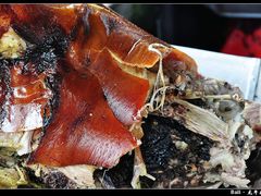 脆皮烤猪-Warung Babi Guling Ibu Oka 3