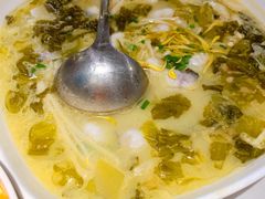 私房蜀风酸菜鱼（中份）-避风塘·老港味餐厅(虹口龙之梦店)