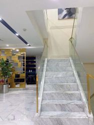 -3AM HAIR SALON染发接发