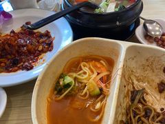 -贵宾庄炸酱面·韩式料理(高区店)