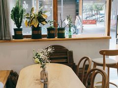 -infinite cafe