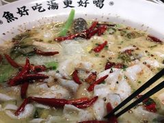 -江渔儿酸菜鱼·拔草餐厅(虎门君乐汇店)