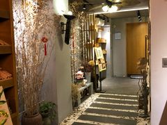 -泰·菩提树下[泰式按摩x精油SPAx肩颈头疗](新景店)
