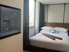 -朵兰达V酒店(成都春熙路太古里国金中心店)