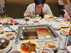 -海底捞火锅(河东万达广场店)